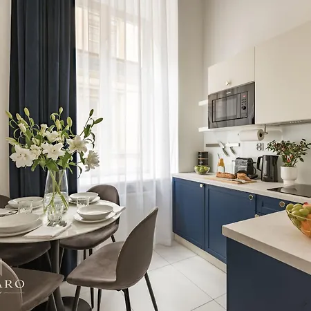 Grodzka Corner By Luvaro Apartmanhotel Krakkó