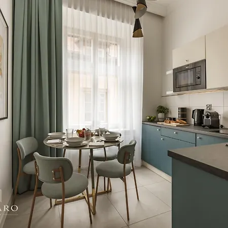 Grodzka Corner By Luvaro Apartmanhotel Krakkó