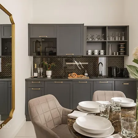 Grodzka Corner By Luvaro Apartmanhotel 4*