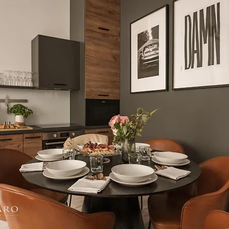 Grodzka Corner By Luvaro Apartmanhotel